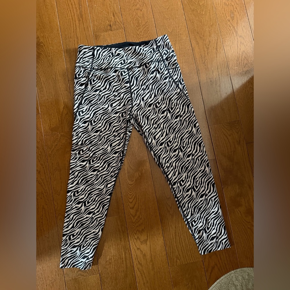 Victoria's Secret Black and White Zebra Print Leggings